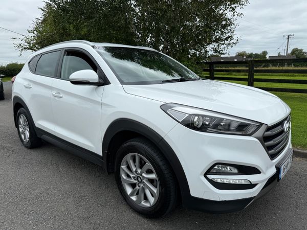 Hyundai Tucson SUV, Diesel, 2016, White