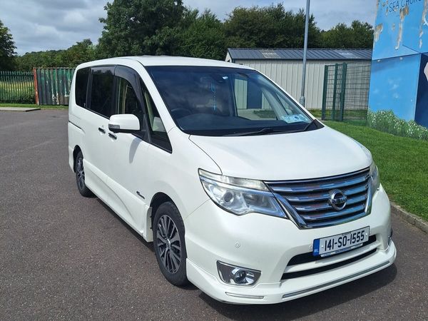 Nissan Serena MPV, Petrol Hybrid, 2014, White