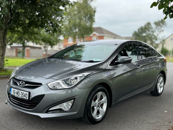 Hyundai i40 Saloon, Diesel, 2015, Silver
