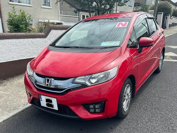 Honda Fit Hatchback, Petrol Hybrid, 2014, Red