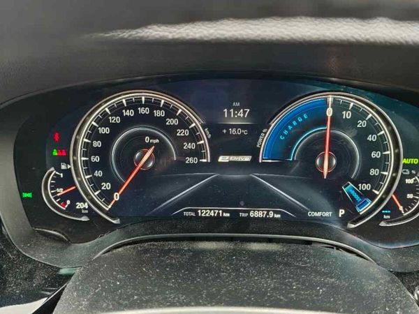 BMW 5-Series Saloon, Petrol Plug-in Hybrid, 2018, Blue