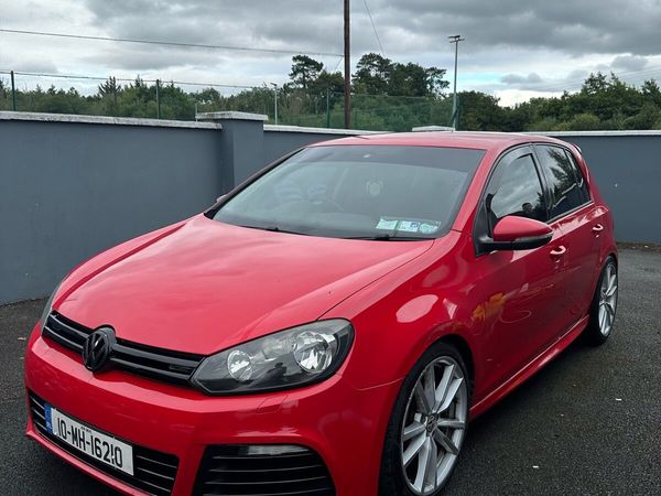 Volkswagen Golf Hatchback, Diesel, 2010, Red