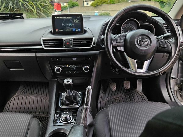 Mazda Mazda3 Saloon, Diesel, 2016, Grey