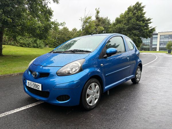 Toyota Aygo Hatchback, Petrol, 2010, Blue