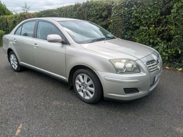 Toyota Avensis Saloon, Diesel, 2008, Silver