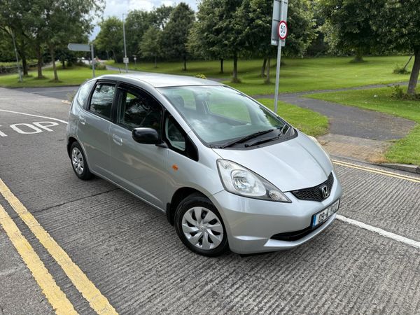 Honda Jazz Hatchback, Petrol, 2009, Grey