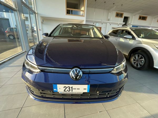 Volkswagen Golf Estate, Diesel, 2023, Blue