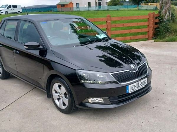 Skoda Fabia Hatchback, Petrol, 2015, Black