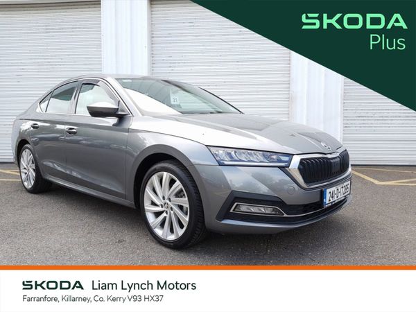 Skoda Octavia Saloon, Diesel, 2024, Grey