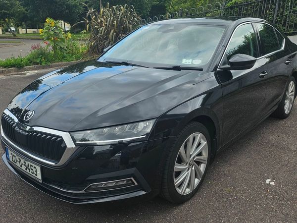 Skoda Octavia Saloon, Diesel, 2022, Black