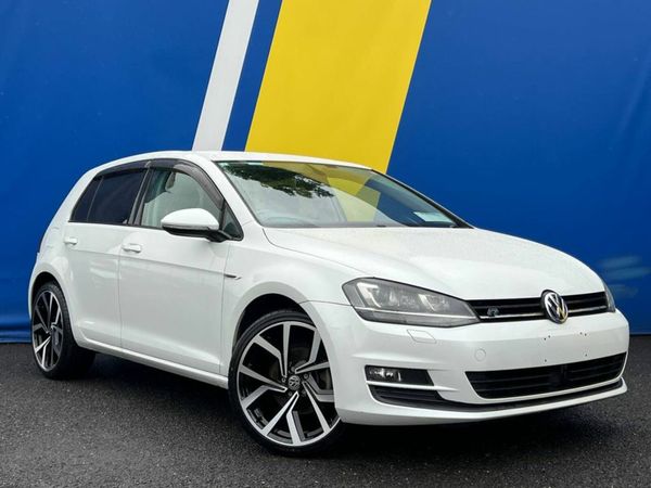 Volkswagen Golf Hatchback, Petrol, 2015, White
