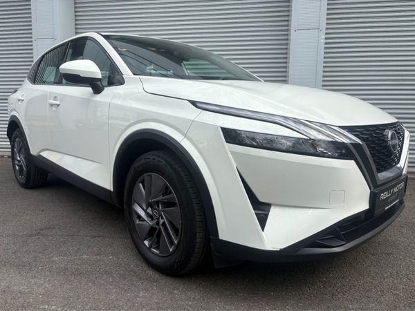 Nissan Qashqai MPV, Petrol, 2023, White