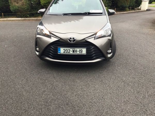 Toyota Yaris MPV, Petrol, 2020, Grey