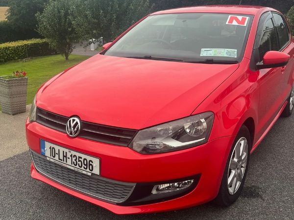 Volkswagen Polo Hatchback, Petrol, 2010, Red