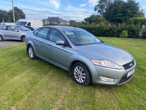 Ford Mondeo Saloon, Diesel, 2011, Silver