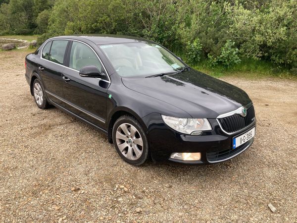 Skoda Superb Saloon, Diesel, 2011, Black