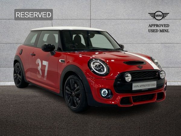 Mini Cooper Hatchback, Petrol, 2021, Red