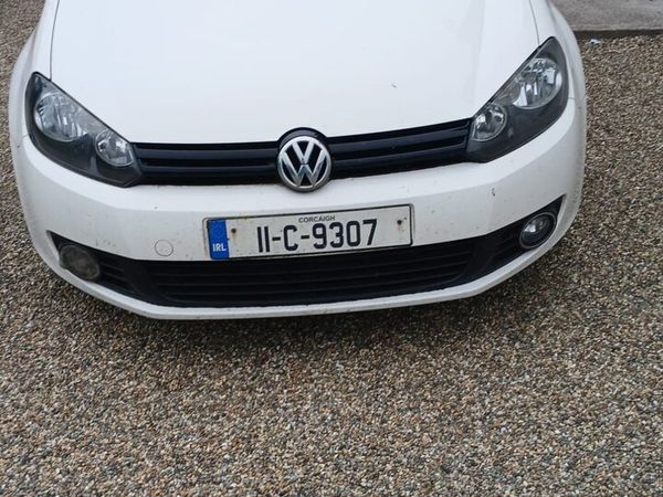 Volkswagen Golf Hatchback, Diesel, 2011, White