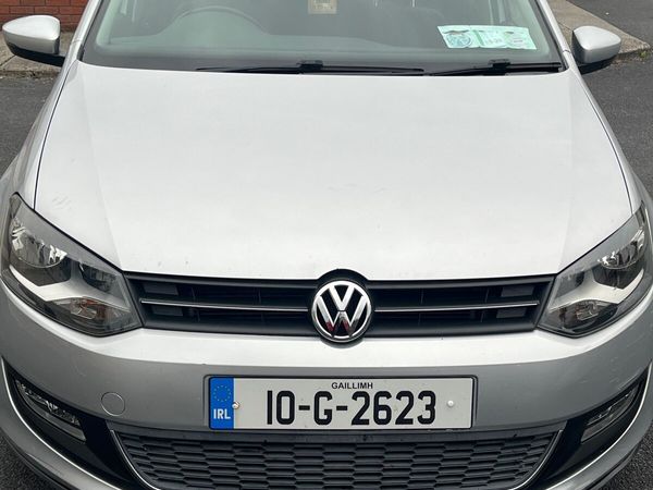 Volkswagen Polo Hatchback, Diesel, 2010, Silver