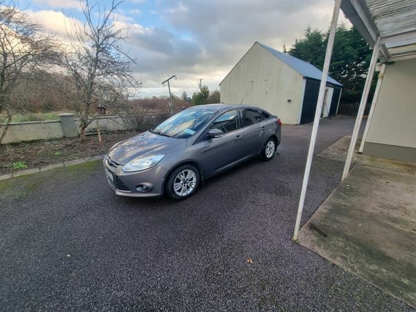 Ford Focus Saloon, Diesel, 2012, Brown