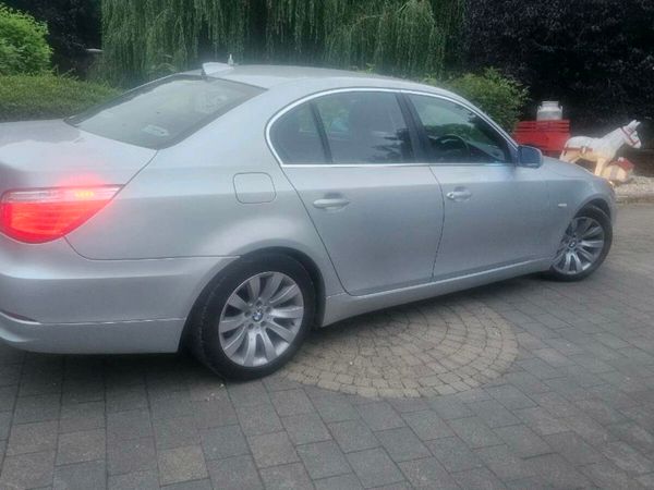 BMW 5-Series Saloon, Diesel, 2008, Silver