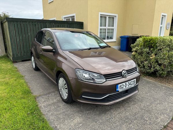 Volkswagen Polo Hatchback, Petrol, 2015, Brown