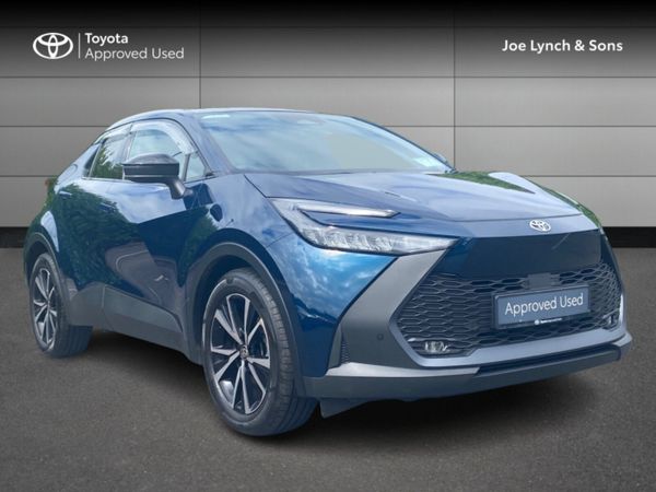 Toyota C-HR SUV, Petrol Hybrid, 2025, Blue