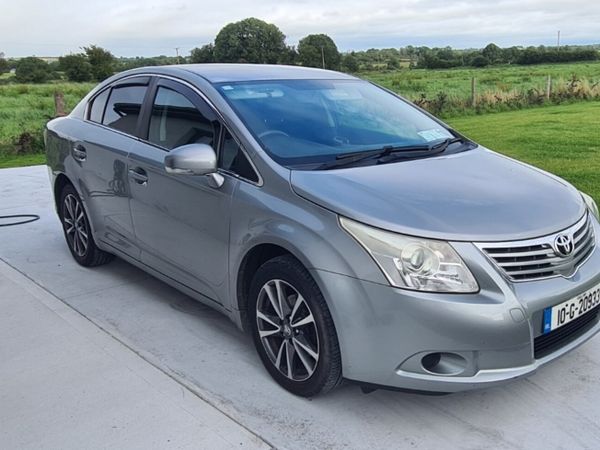 Toyota Avensis Saloon, Diesel, 2010, Grey