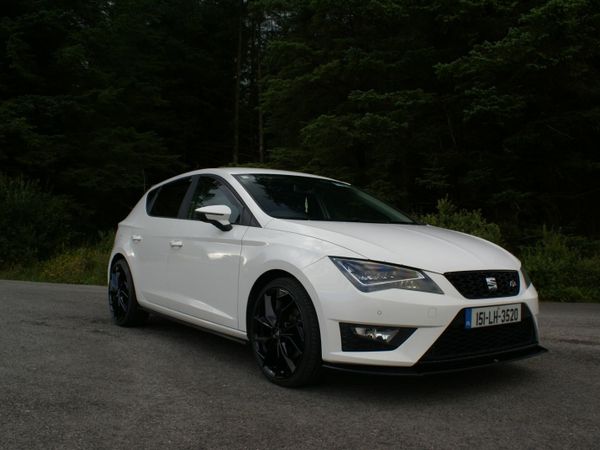 SEAT Leon Hatchback, Diesel, 2015, White