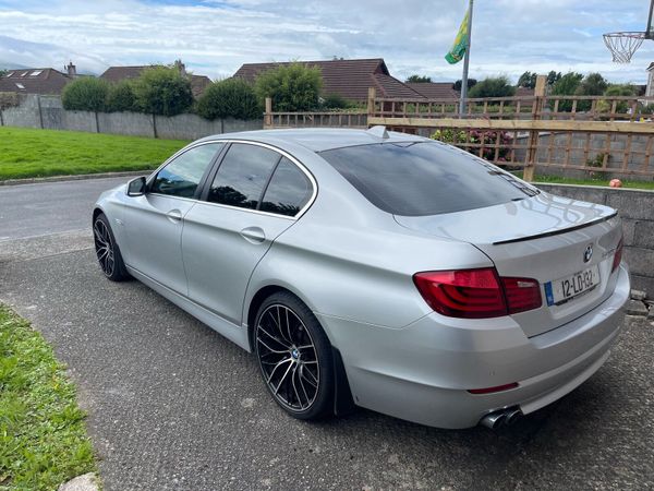 BMW 5-Series Saloon, Diesel, 2012, Silver