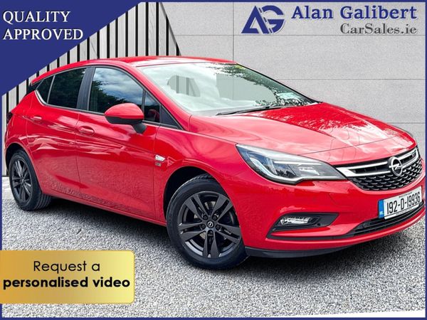 Opel Astra Hatchback, Petrol, 2019, Red