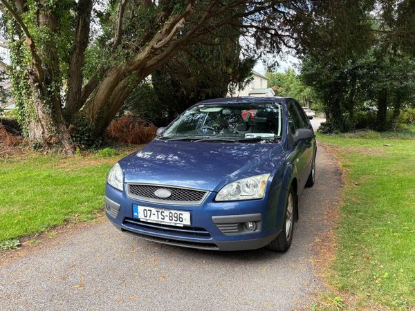 Ford Focus Hatchback, Petrol, 2007, Blue