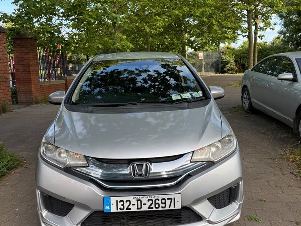 Honda Fit Hatchback, Petrol Hybrid, 2013, Silver