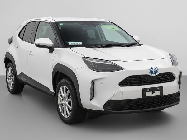 Toyota Yaris Cross SUV, Petrol Hybrid, 2021, White