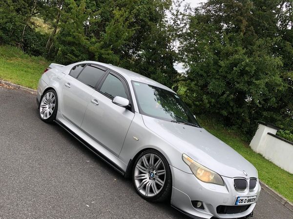 BMW 5-Series Saloon, Diesel, 2005, Silver