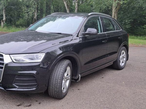 Audi Q3 SUV, Petrol, 2015, Black