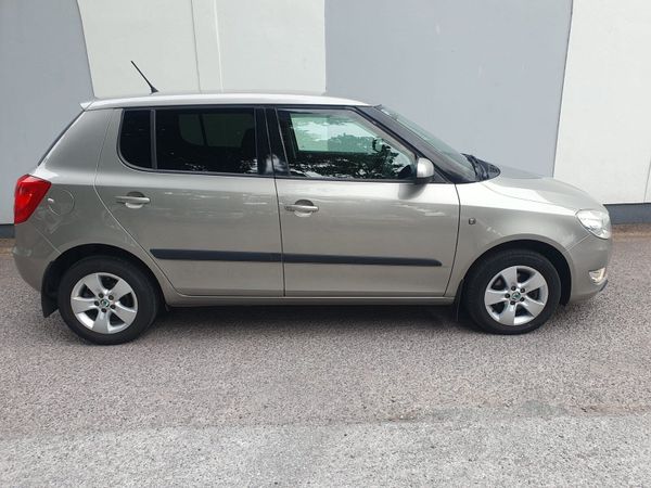 Skoda Fabia Hatchback, Diesel, 2013, Beige