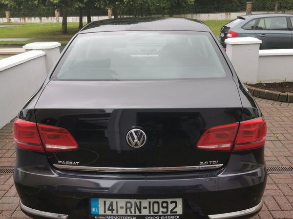 Volkswagen Passat Saloon, Diesel, 2014, Black