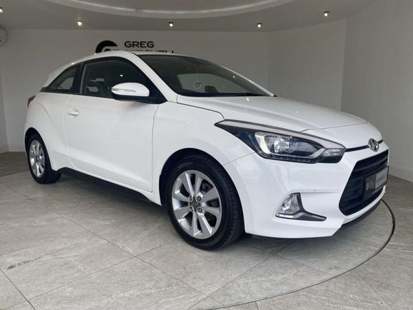 KGM Tivoli Hatchback, Petrol, 2016, White