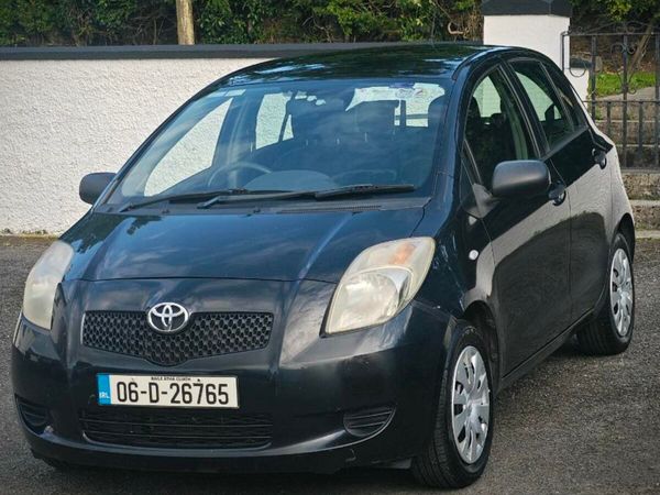 Toyota Yaris Hatchback, Petrol, 2006, Black