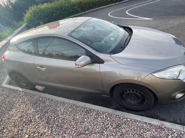 Renault Megane Coupe, Diesel, 2011, Gold