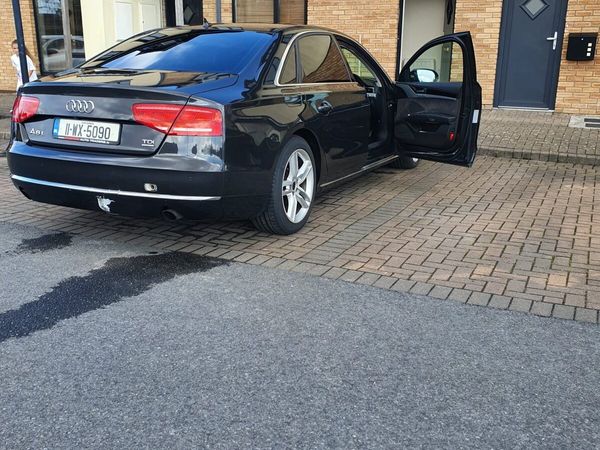Audi A8 Saloon, Petrol, 2011, Grey
