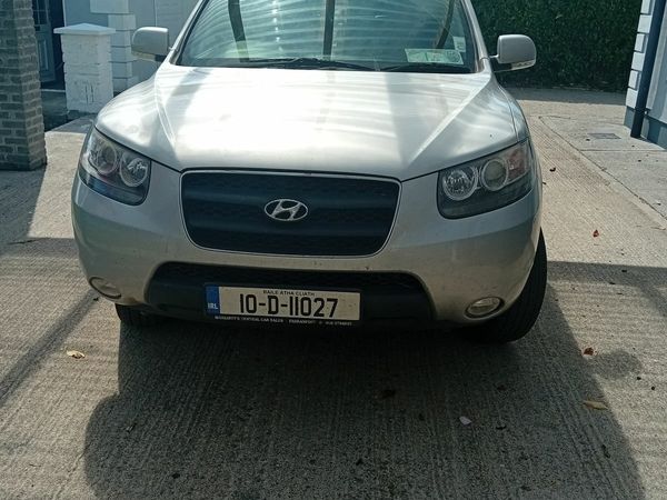 Hyundai Santa Fe SUV, Diesel, 2010, Silver