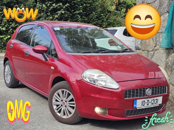 Fiat Punto Hatchback, Petrol, 2010, Red