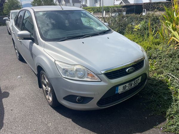 Ford Focus Hatchback, Diesel, 2010, Silver