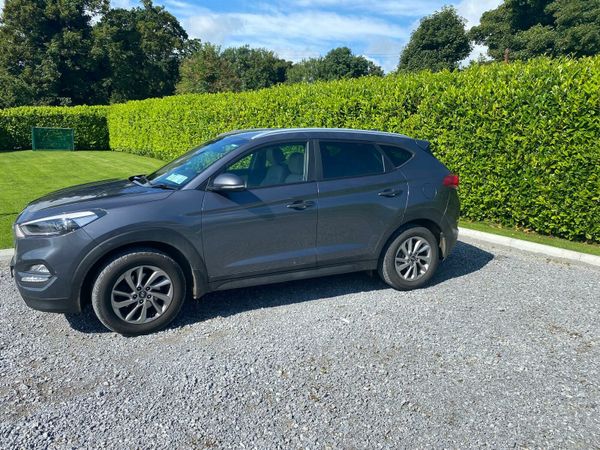 Hyundai Tucson SUV, Diesel, 2017, Grey