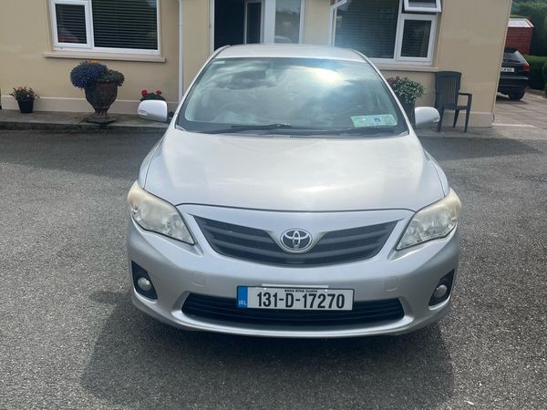 Toyota Corolla Saloon, Diesel, 2013, Silver