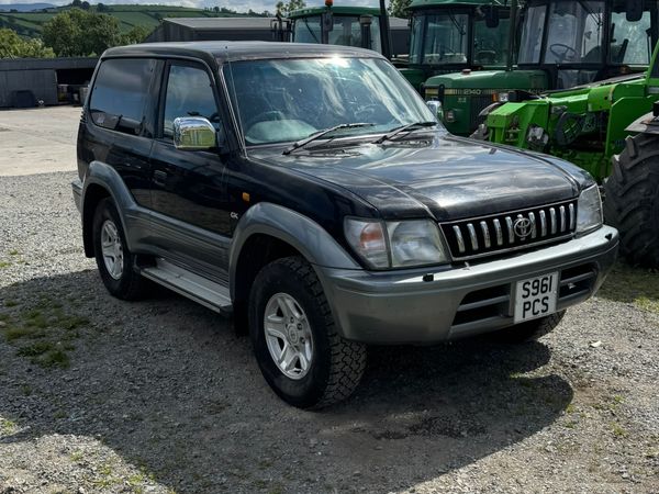 Toyota Land Cruiser SUV, Diesel, 1999, Black