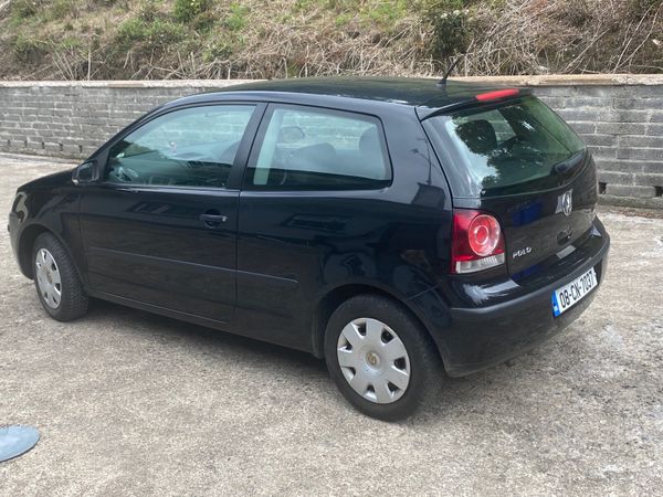 Volkswagen Polo Hatchback, Petrol, 2008, Black