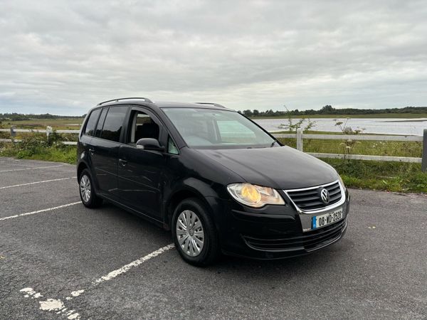 Volkswagen Touran MPV, Diesel, 2008, Black
